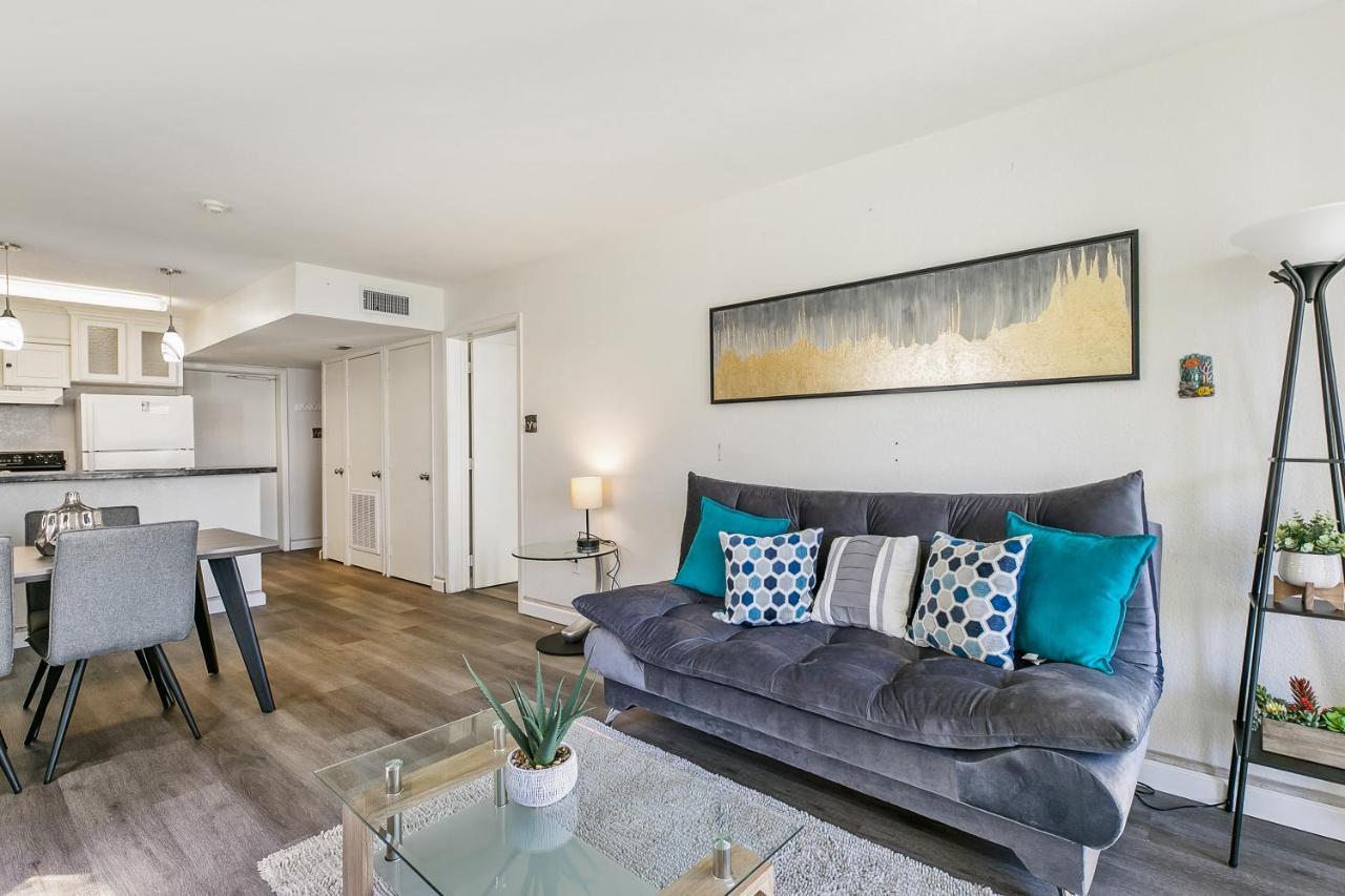 Ground Floor Cozy Condo Seconds From The Beach With Private Terrace サウス・パドリー・アイランド エクステリア 写真